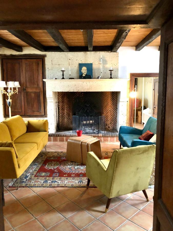 Villa Le Creyssac Saint-Félix-de-Bourdeilles Екстериор снимка