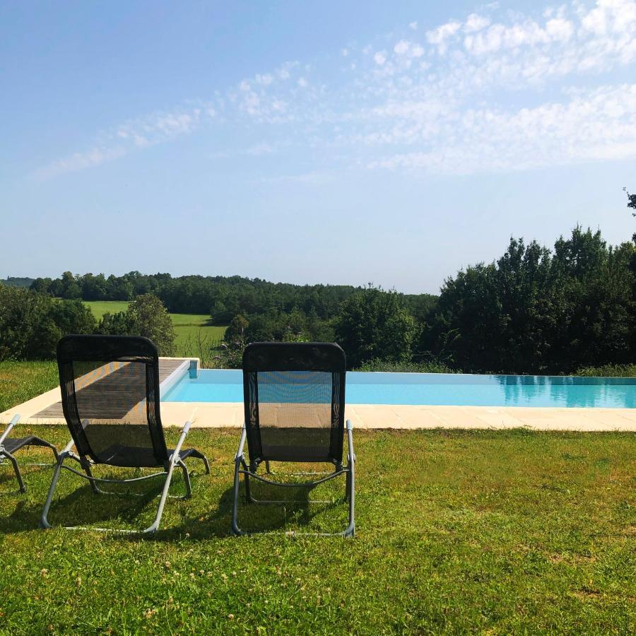 Villa Le Creyssac Saint-Félix-de-Bourdeilles Екстериор снимка