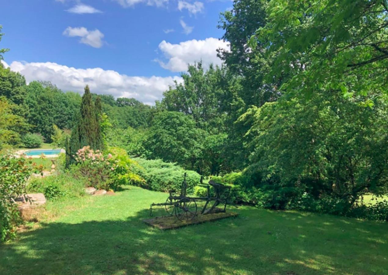 Villa Le Creyssac Saint-Félix-de-Bourdeilles Екстериор снимка